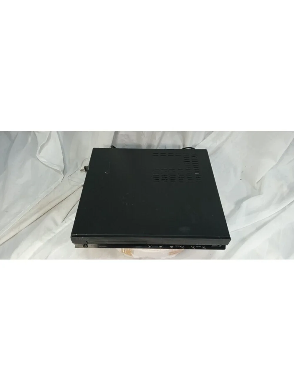 Sony HBD-TZ140 5.1ch Home Theater DVD Receiver HDMI 1080p